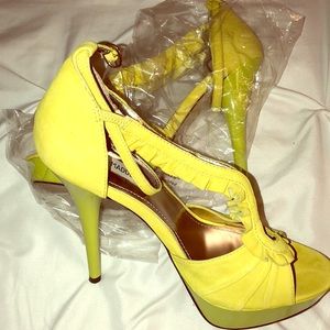 Steve Madden Lime Green/Yellow Heels